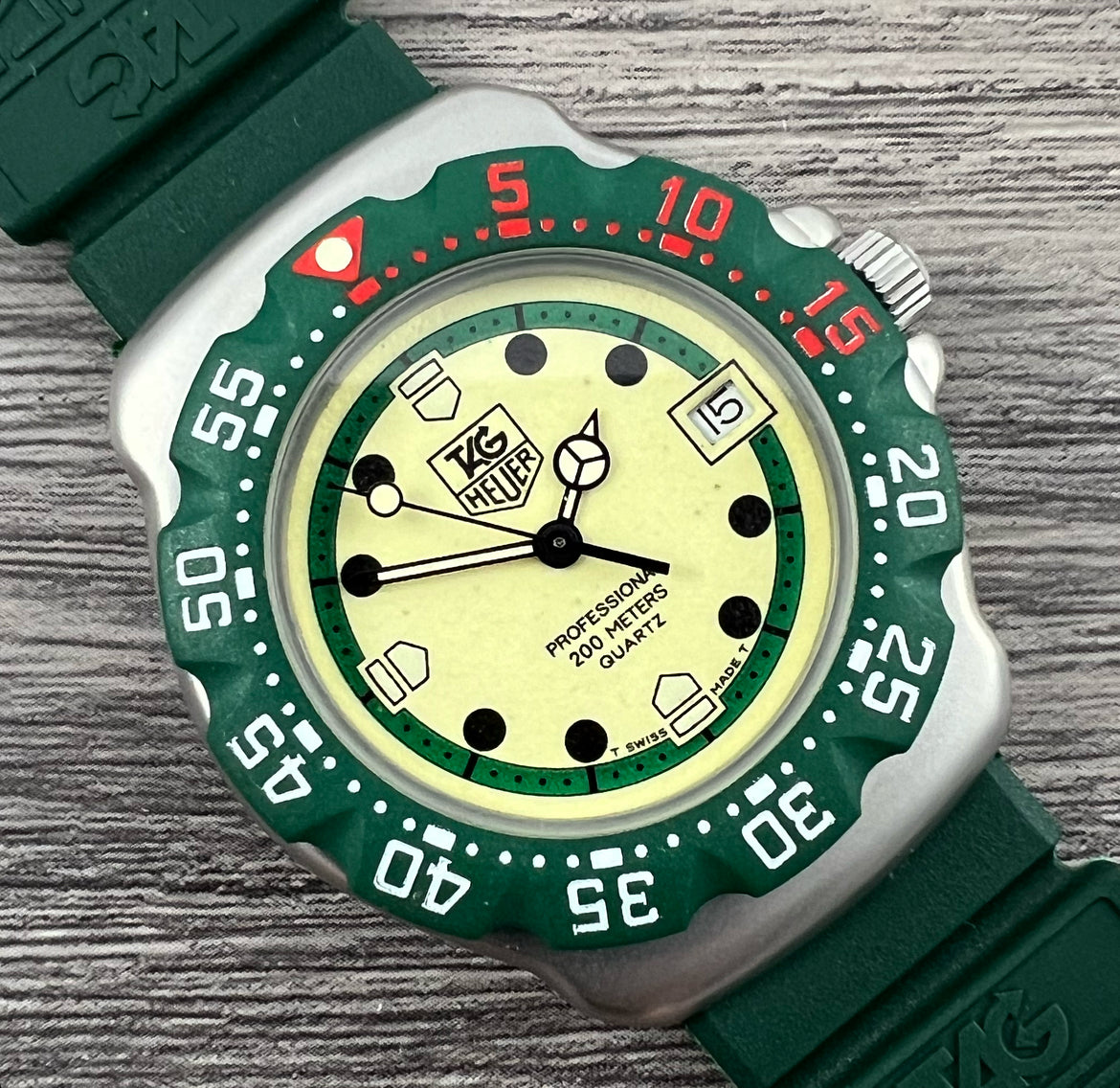 1987 Tag Heuer Professional Formula 1 Quartz Unisex 372.513