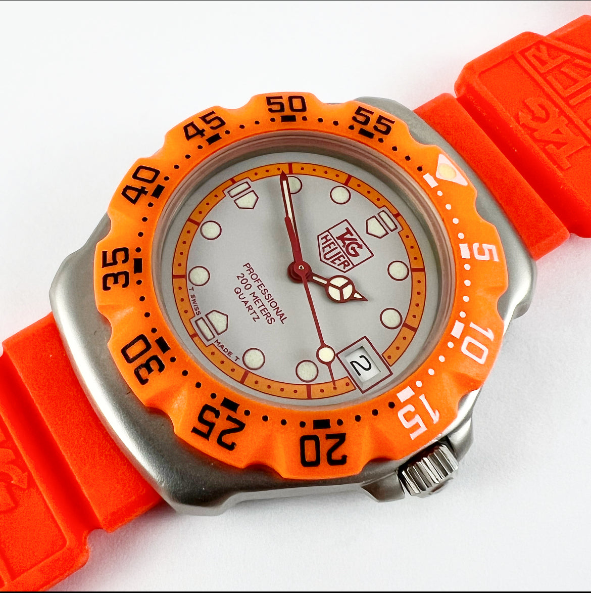 1990 Tag Heuer Professional Formula 1 Quartz Unisex 373.513  