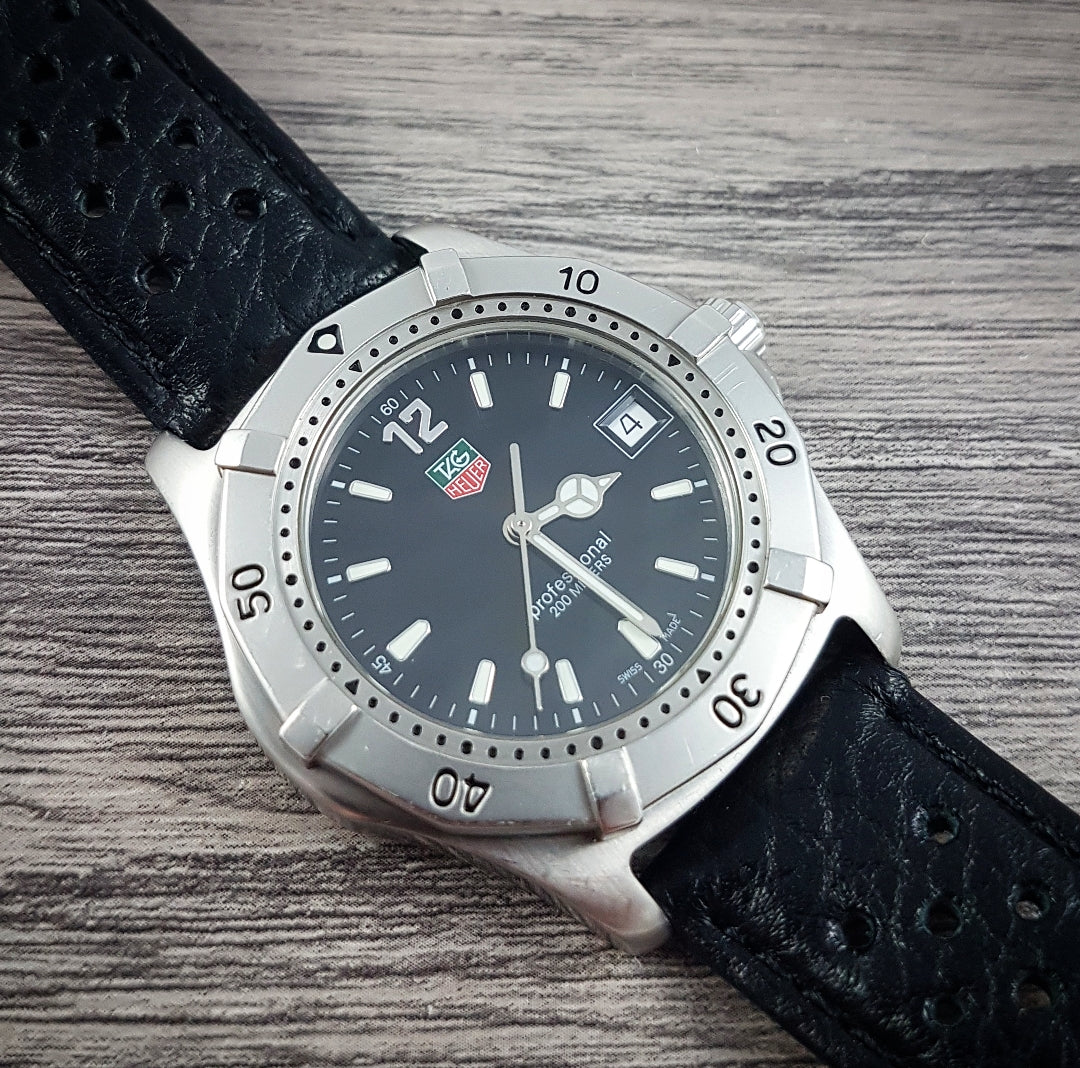 HEUER 2000 Professional クォーツ 腕時計 2000s Tag Heuer 2000 Professional Quartz – Mornington Watches