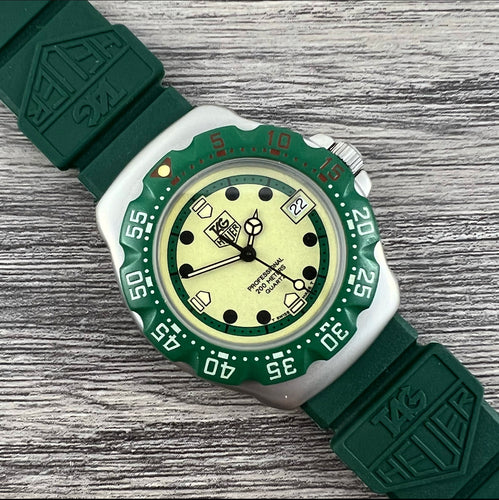 1993 Tag Heuer Professional Formula 1 Quartz Unisex WA1212 (Full Set)