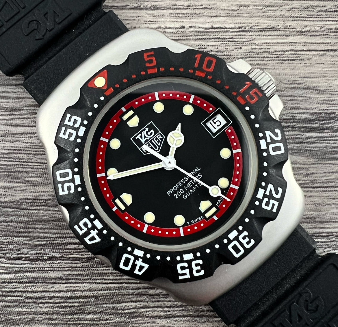TAG Heuer プロフェッショナルWA1214腕時計 1997 Tag Heuer Professional Formula 1 Quartz Unisex WA1214