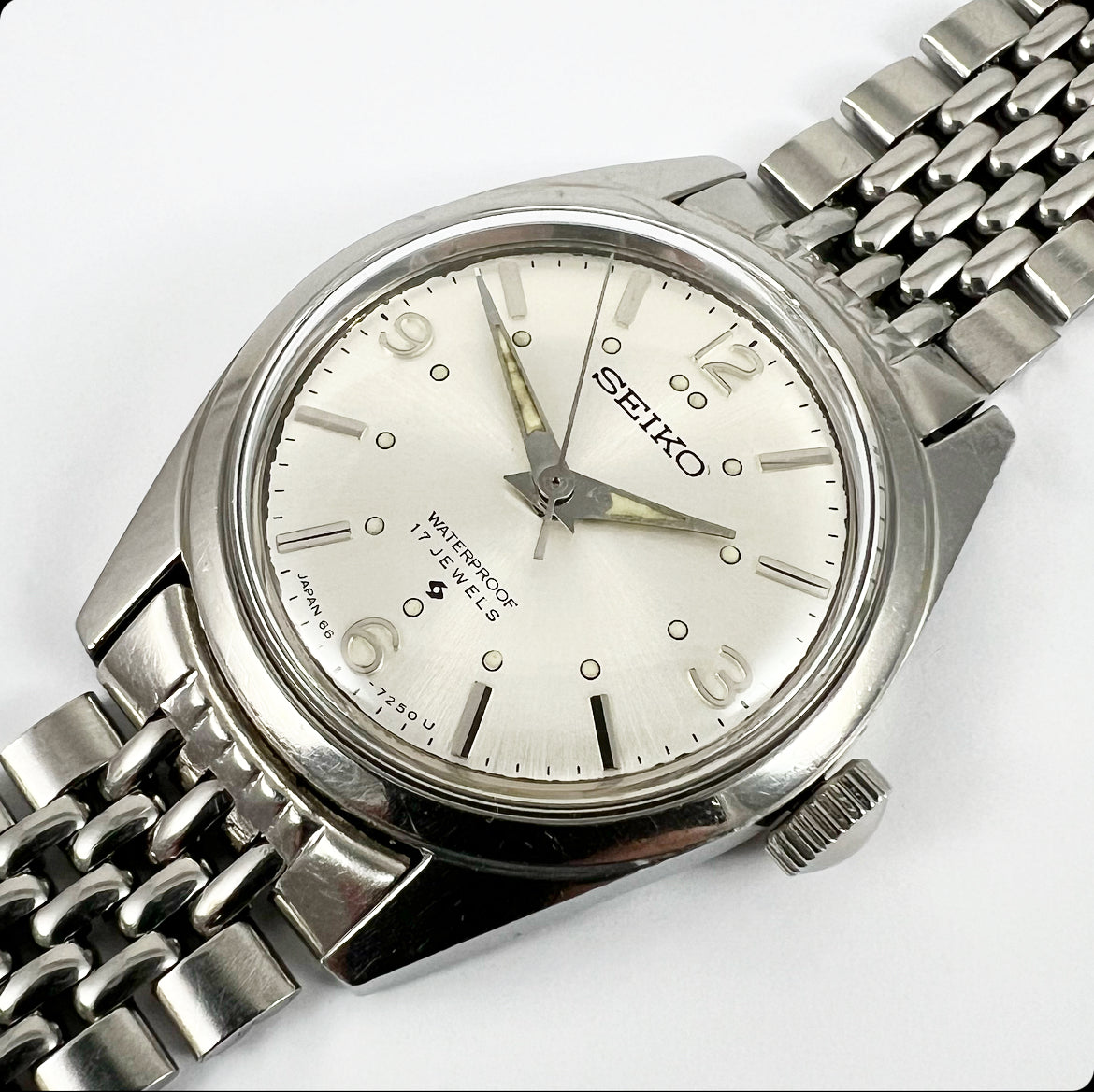 1969 Seiko 66-7071 (Manual Wind) – Mornington Watches