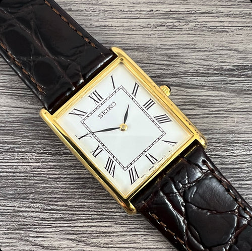 2002 Seiko 'Tank' 7N00-5C70 Quartz