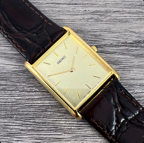 2001 Seiko 'Tank' 7N00-5C70 Quartz