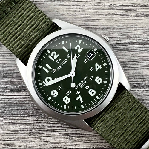 2003 Seiko 7N42-8070 Military Quartz