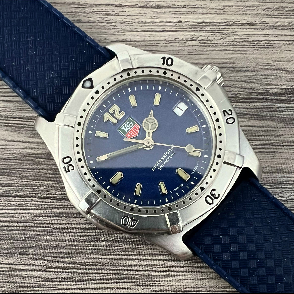 Tag Heuer 2000 Series Seller's Regret - YouTube