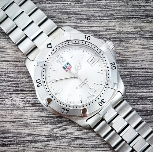 2000s Tag Heuer Professional 2000 Quartz Full Size