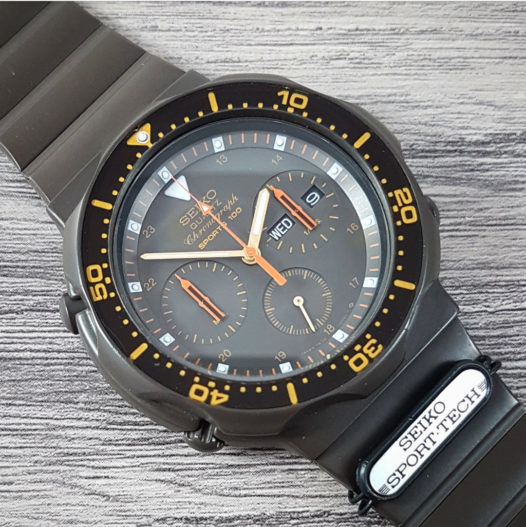 1985 Seiko SQ Sports 100 7A38-6020 Quartz Chronograph