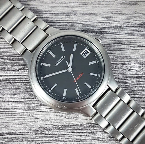 1997 Seiko Quartz 7N42-8100 Titanium