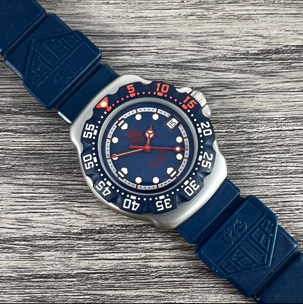 Vintage TAG Heuer Mid-Size Formula 1 Blue-Bezel Quartz Watch