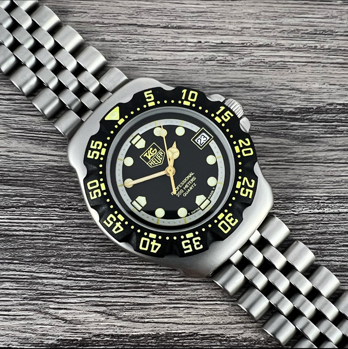 TAG HEUER 376.513 FORMULA1 ブラック イエロー 稼働 TAG Heuer Formula 1 Black & Yellow 376.513 Mid size 35mm F1