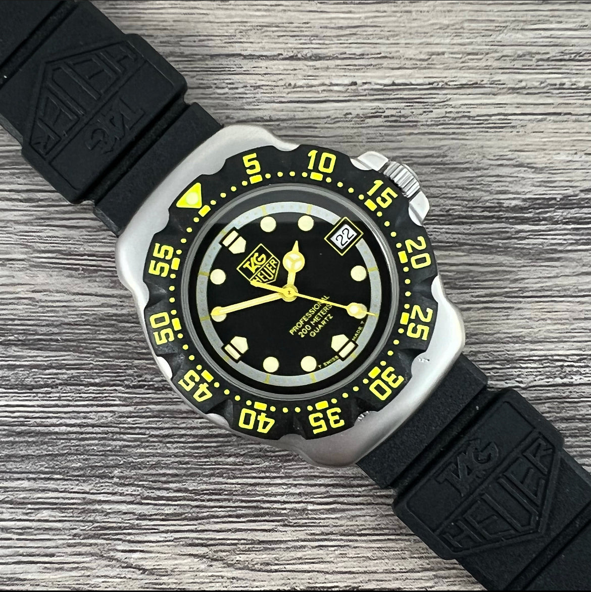 1993 Tag Heuer Professional Formula 1 Quartz Unisex WA1216 